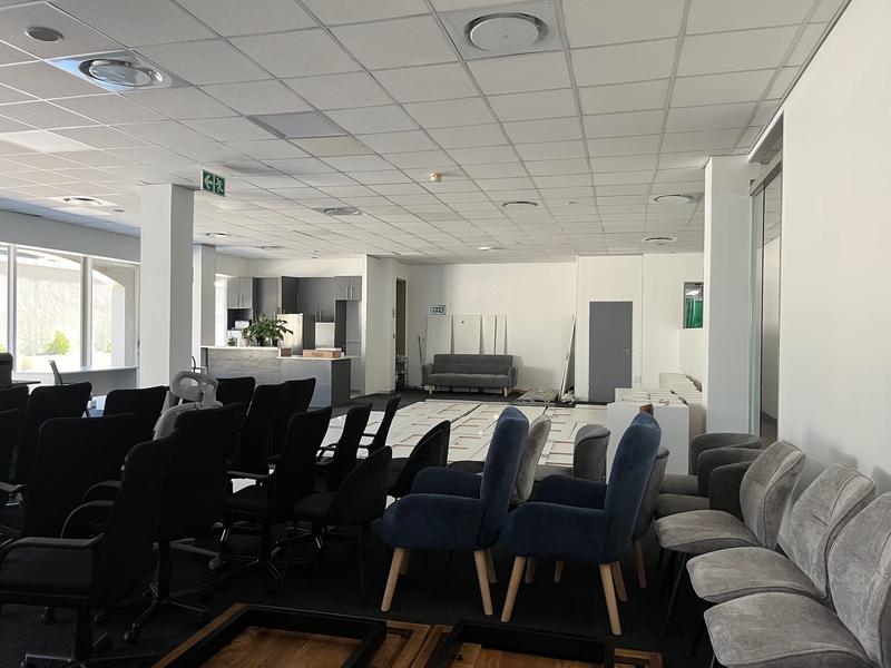 To Let Commercial Property for Rent in Claremont Western Cape